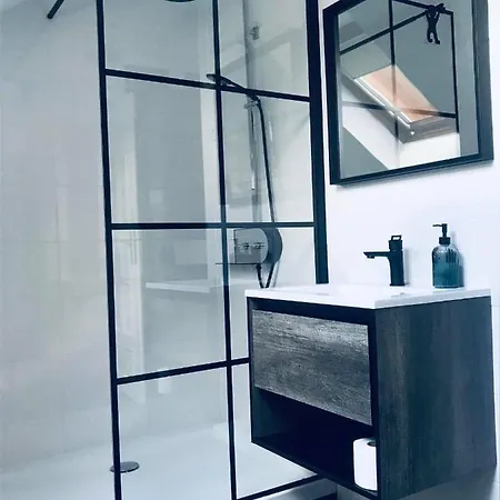 Galeria Panzio Konukevi 3*