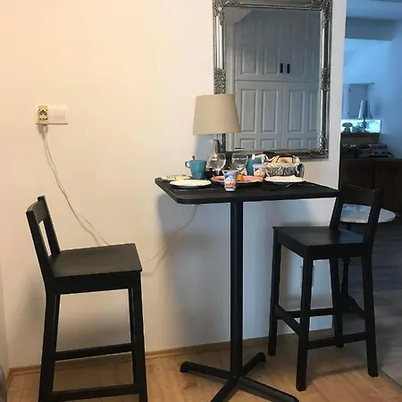 格里利亚酒店 瑙吉考尼饶