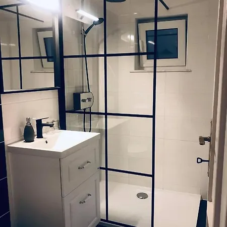 Galeria Panzio Konukevi Kanije